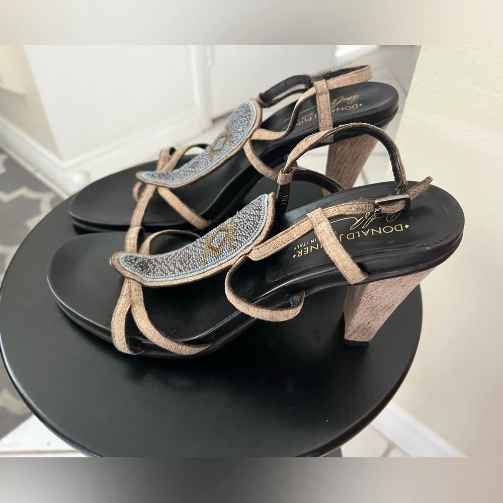 Donald Pliner beaded heels - Picture 5 of 7